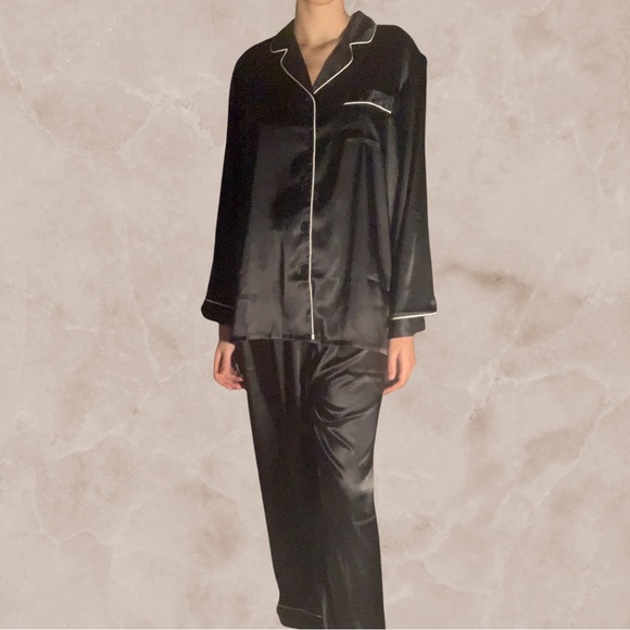 Sorio Pajama Set - Picture 1 of 2